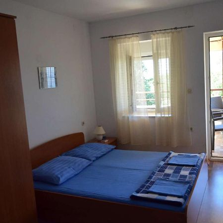 Apartments Krusvina Lun  Habitación foto
